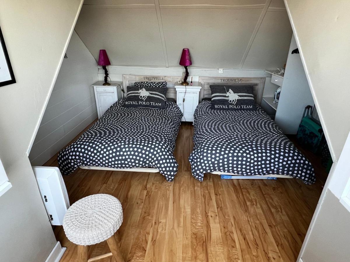 Location A Trouville Sur Mer Екстер'єр фото